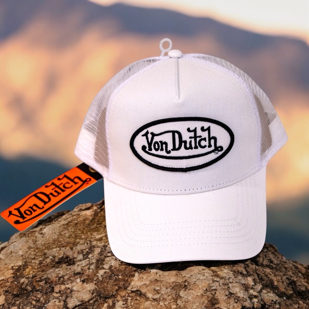 Von Dutch - Classic White Trucker Hat
